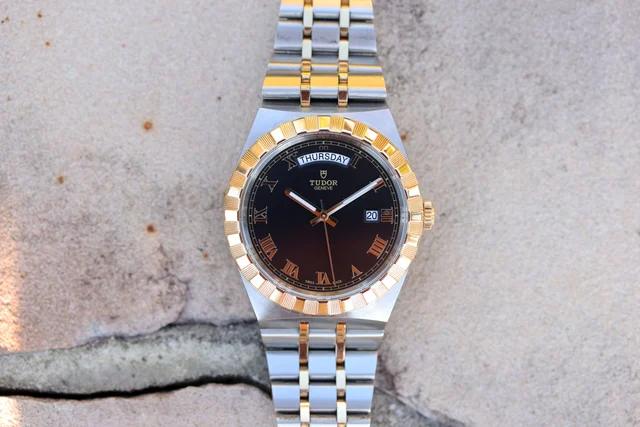 Tudor Day Date Royal ref. 28603 Black Dial, 41mm kol saati