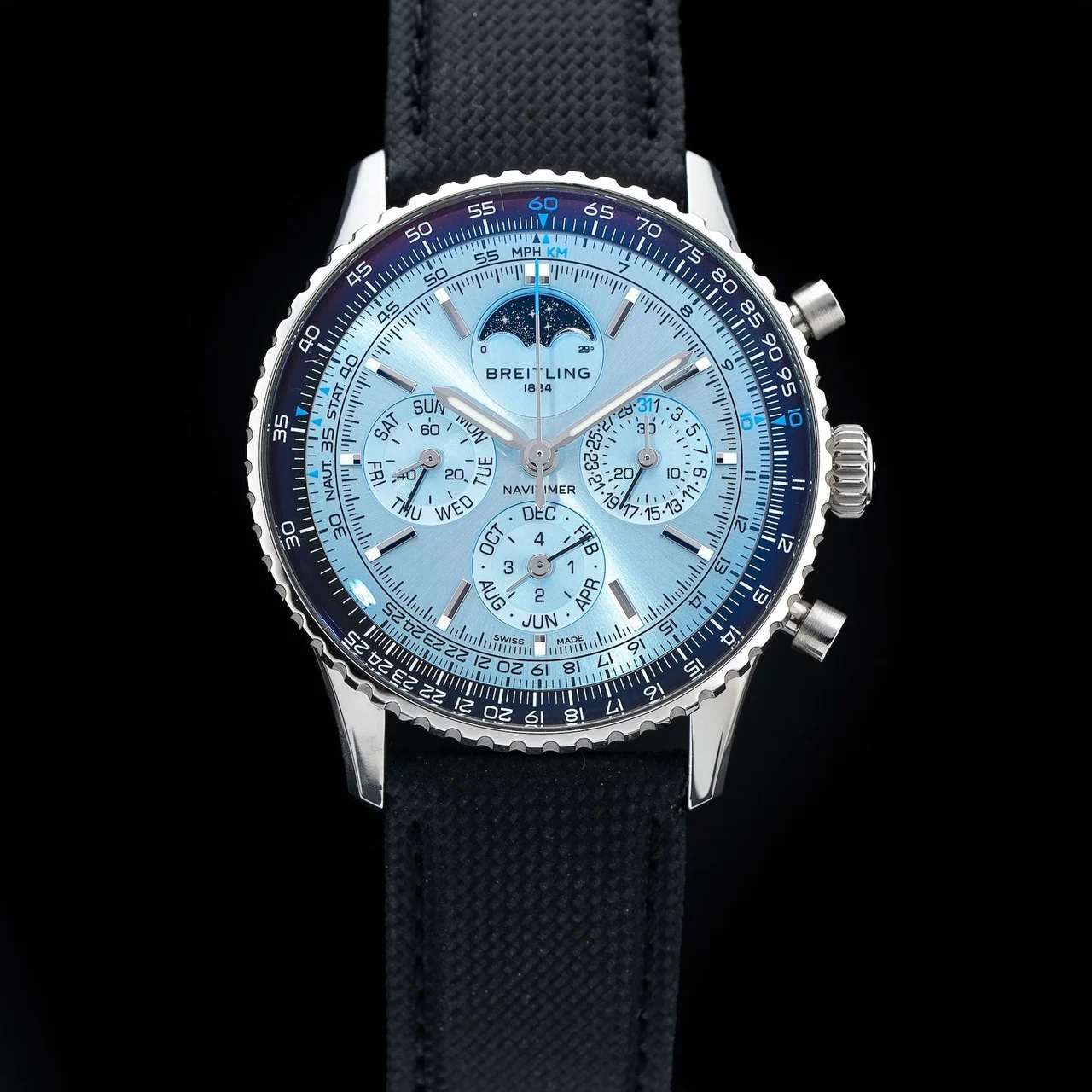 Breitling Navitimer PB1920 B19 Chronograph 43 Perpetual Calendar 210009N33173 43 mm kol saati