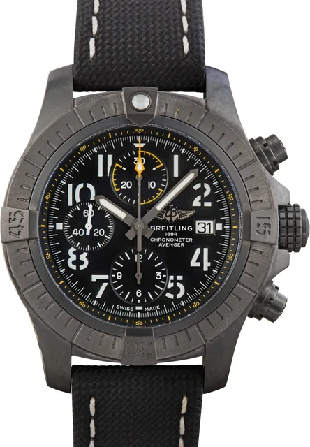 Breitling Avenger Chronograph 45 Night Mission V13317101B1X2 kol saati