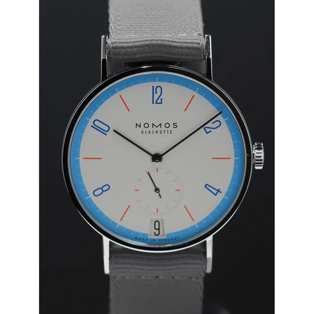NOMOS Glashütte Tangente 38 Date Peace 210009N29648 kol saati