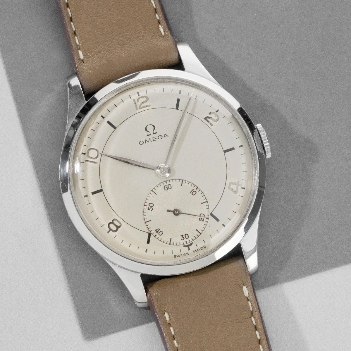 OMEGA Omega W-516 38 mm kol saati