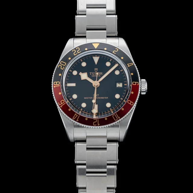 Tudor Black Bay 58 GMT 210009N42338 kol saati