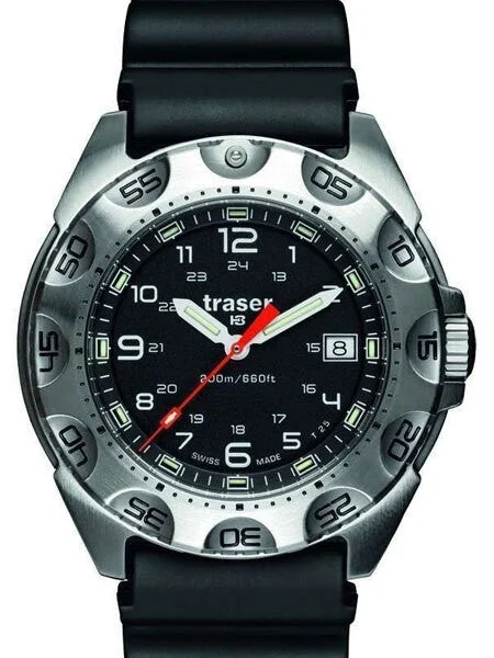 Traser Survivor Military Watch with Green Tritium Illumination and Sapphire Crystal #105471 44 mm kol saati