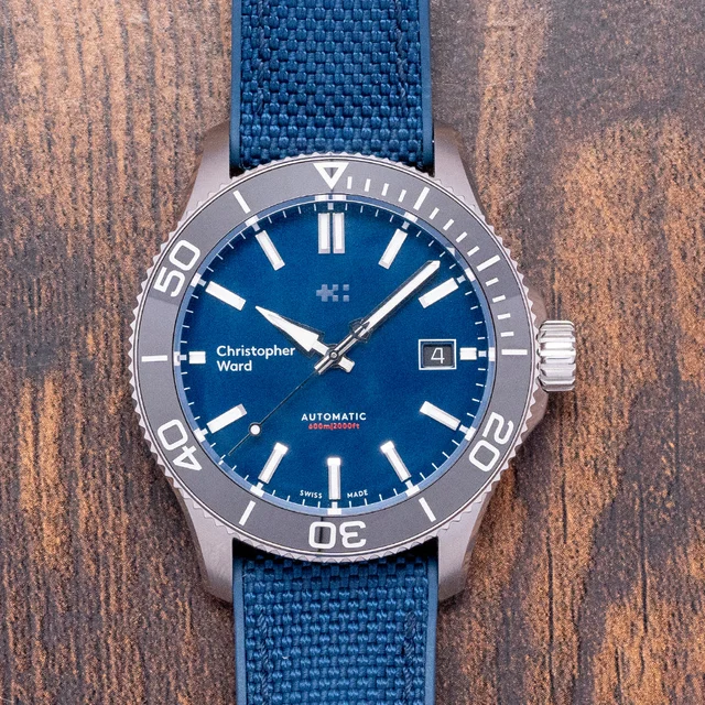 Christopher Ward Trident C60-40ADA3-S0KB0-HB kol saati