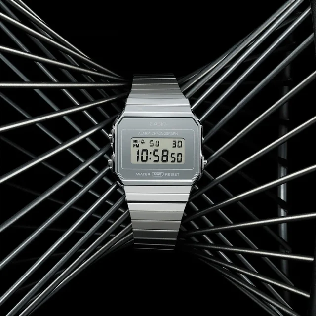 Casio Retro A700WEV-7ADF kol saati