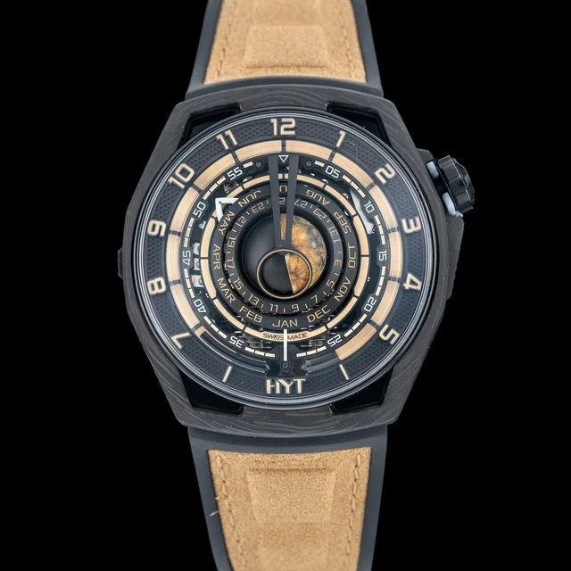 Hyt Moon Runner Dessert Limited Edition 210009N39509 kol saati