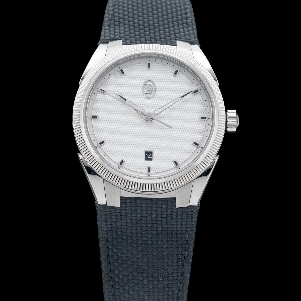 Parmigiani Fleurier Tonda PF Sport Steel PFC930-1020001-400182 210009N39058 41 mm kol saati