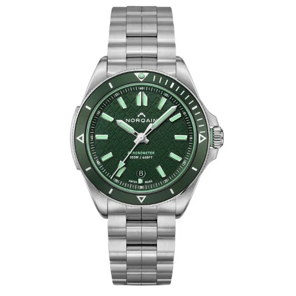 Norqain Adventure N1300.08S02.E01.S01 40 mm kol saati