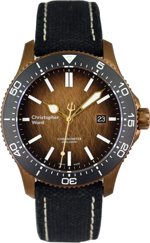 Christopher Ward Trident PRE390 44 mm kol saati