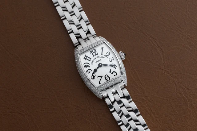 Franck Muller Cintrée Curvex 40991922 kol saati