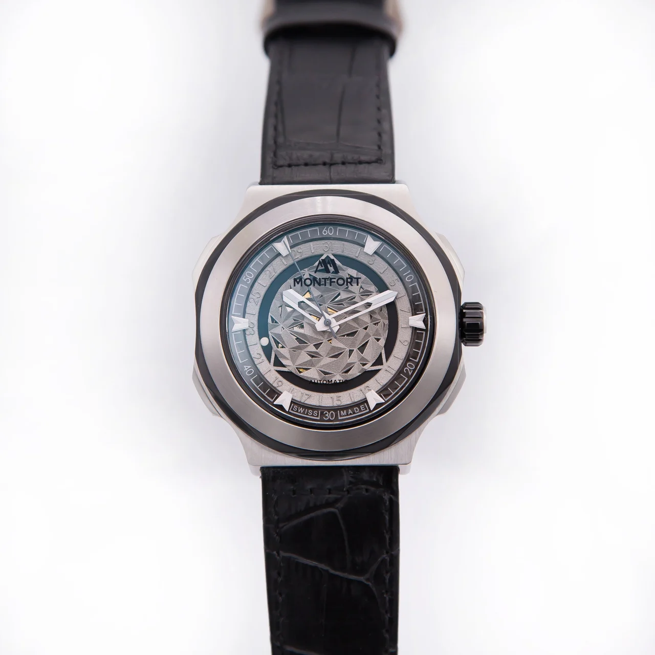 montfort-watches 3330-Jul2 44 mm kol saati