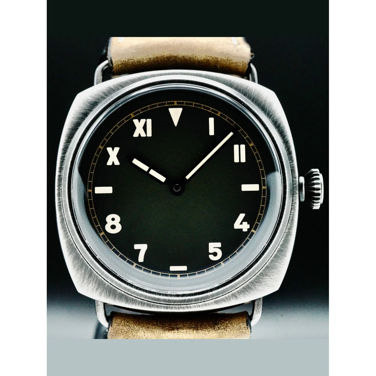 Panerai Radiomir California Green 210000049880 45 mm kol saati