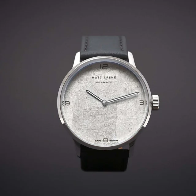 Matt Arend Mosaic Premium Quartz MA 820 Mosaic Premium Quartz kol saati