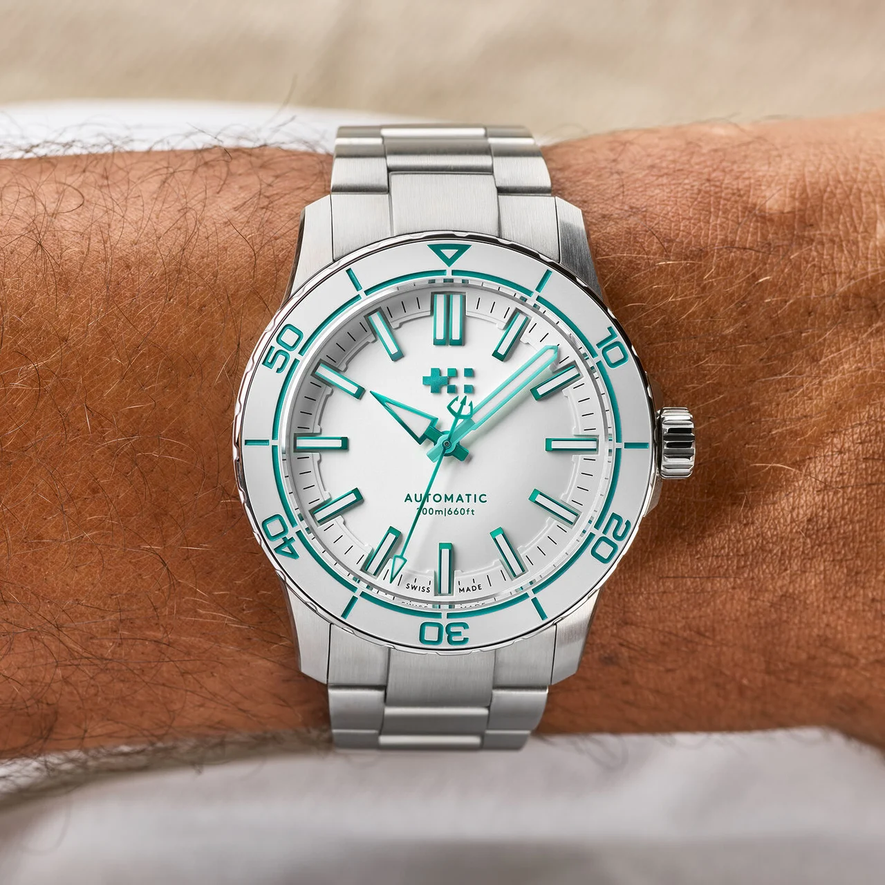 Christopher Ward Trident Reef C60-44A3H31S0WW0-RY 44 mm kol saati