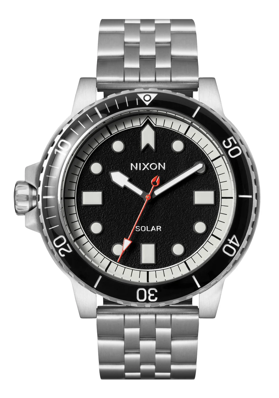 Nixon US Stinger 44 - Silver / Black / White A1402-5233-00 44 mm kol saati