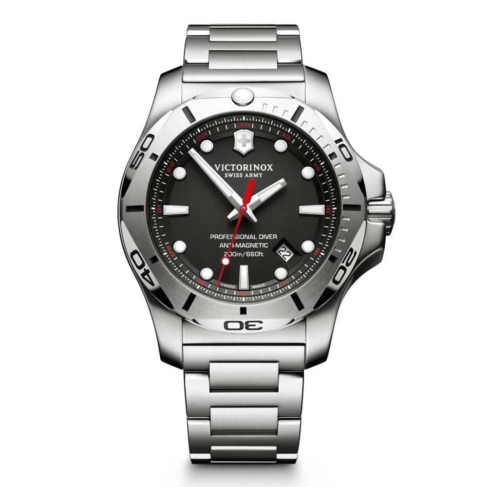 Victorinox Victorinox I.n.o.x. 241781 45 mm kol saati