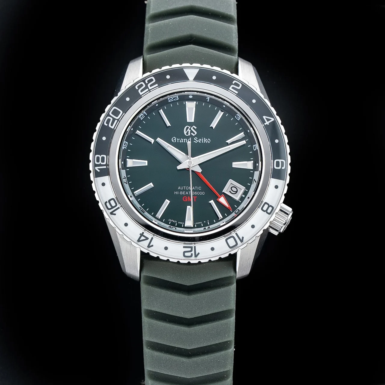 Grand Seiko Sport Hi-Beat GMT Green and White NAP210009N31733 44.2 mm kol saati