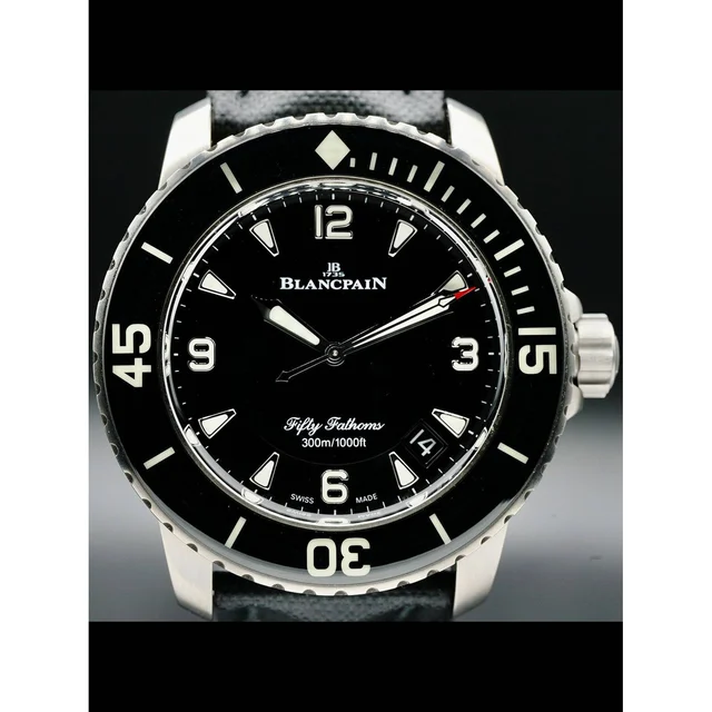 Blancpain Fifty Fathoms Titanium 5015-12B30-B52A 210000030729 kol saati