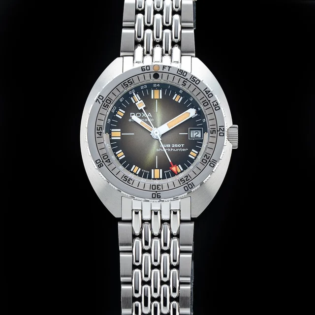 Doxa SUB 250T GMT Sharkhunter Vintage On Stainless Steel Bracelet NAP21000N28639 kol saati
