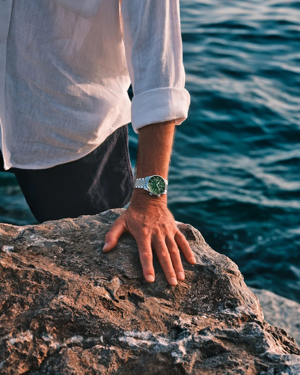 Longines Legend Diver L3.764.4.06.6 39 mm kol saati