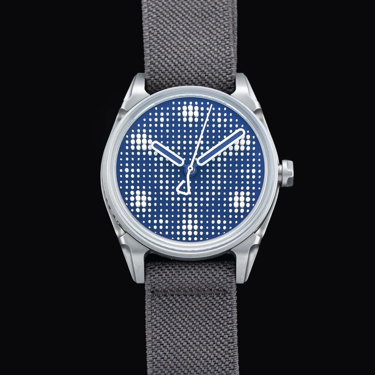 Kollokium Projekt 01 - Variant "F" 210009N33434 40 mm kol saati