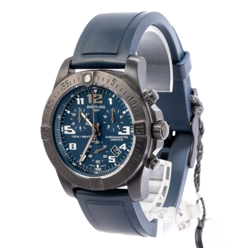 Breitling Chronospace Evo Night Mission Titanium V7333010/C939 43 mm kol saati
