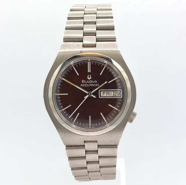 Bulova Accutron 8292024123561 kol saati