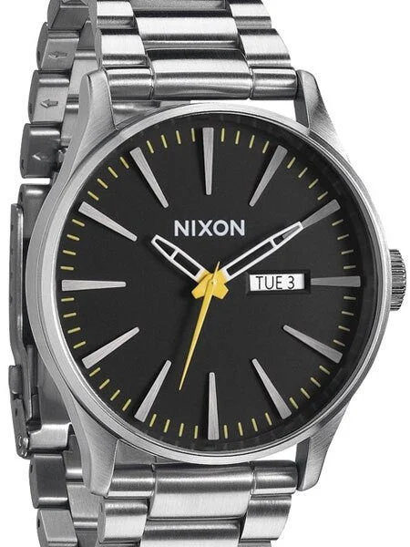 Nixon The Sentry SS Grand Prix Quartz Watch, Day and Date #A356-1227 kol saati