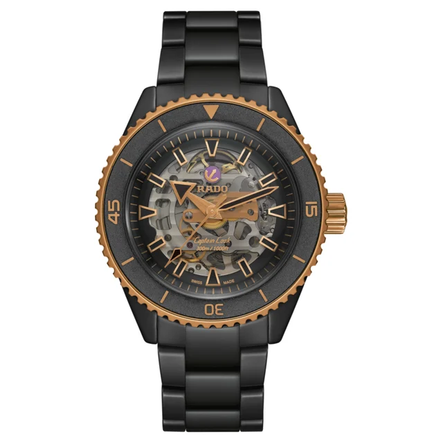 Rado Captain Cook High-Tech Ceramic Skeleton R32192152 kol saati