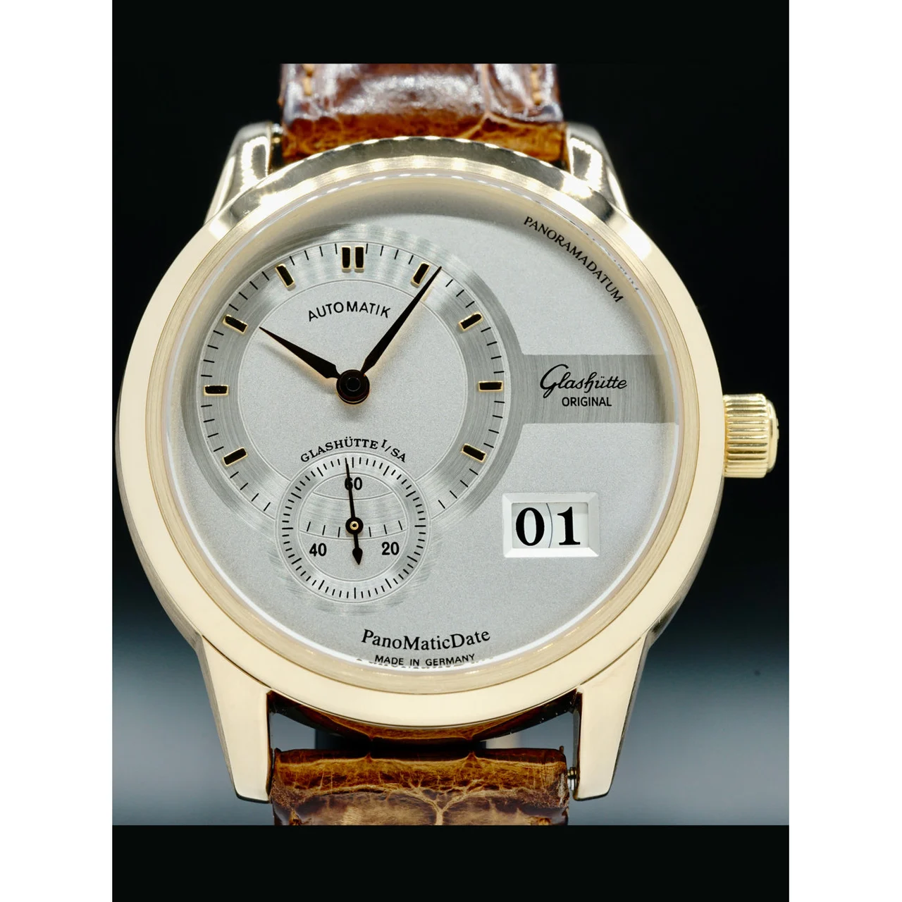 Glashutte Original Glashütte Original PanoMaticDate 1-90-01-02-02-14 210000033218 39 mm kol saati