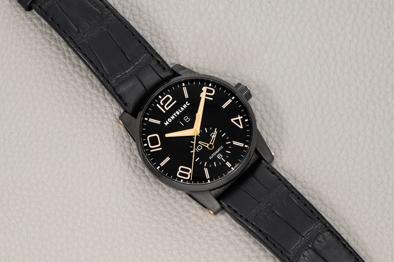 Montblanc TimeWalker 40990751 43 mm kol saati