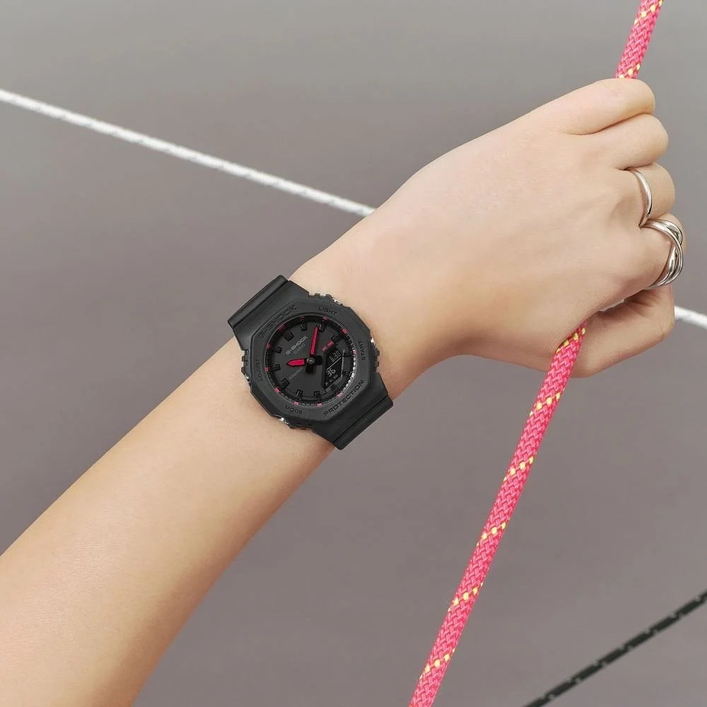 Casio G-shock G-shock Women GMA-P2100SA-1A1DR 40.2 mm kol saati