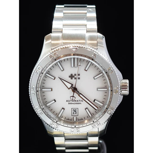 Christopher Ward Atoll 300 40mm Shark White Automatic Bader Bracelet 210009N31639 kol saat