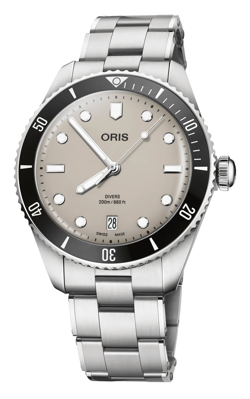 Oris Divers Date 01 733 7795 4051-Set 39 mm kol saati