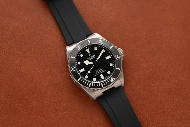Tudor Pelagos 40991738 kol saati