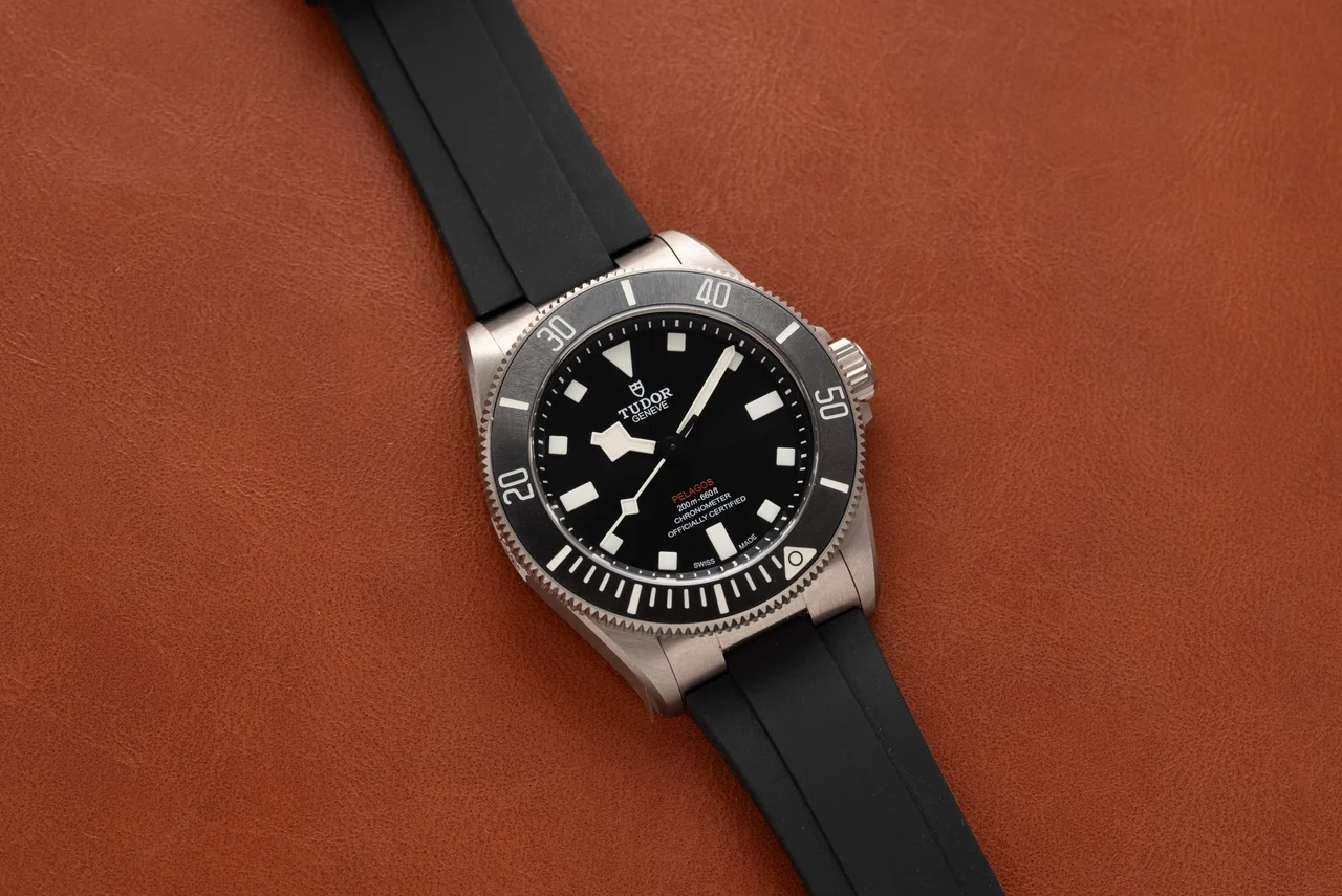 Tudor Pelagos 40991738 39 mm kol saati