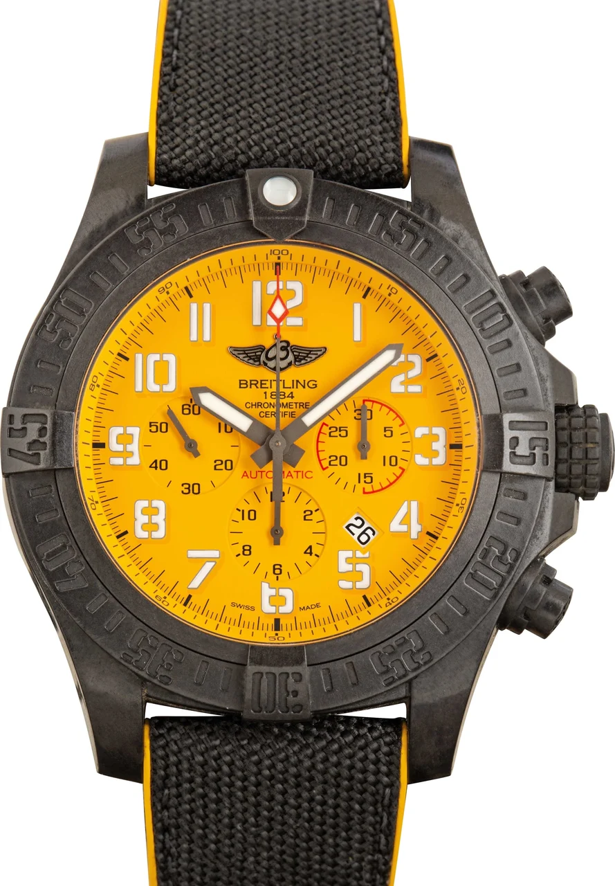 Breitling Avenger Hurricane Chronograph Yellow Dial XB0170E4/I533 50 mm kol saati