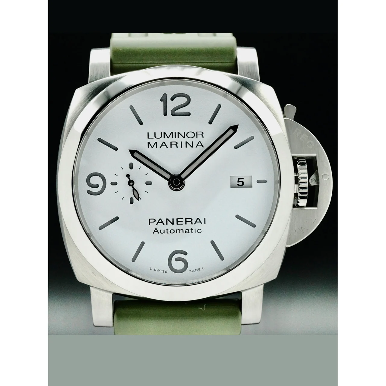 Panerai Luminor Marina 210000058368 44 mm kol saati