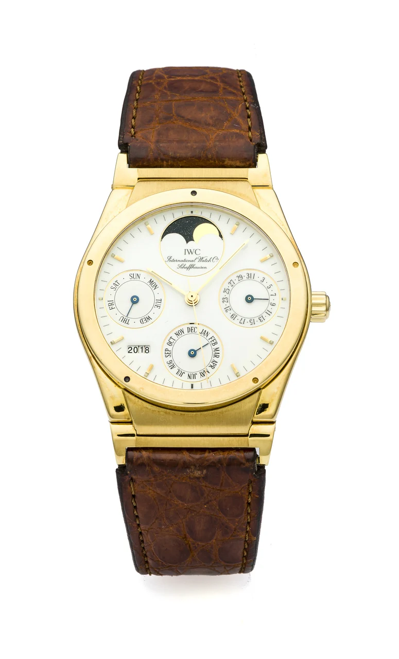 Iwc Ingenieur Perpetual IWC INGENIEUR PERPETUAL REF. 3540 YELLOW GOLD Fine and rare, self-winding, 18K yellow gold wristwatch with perpetual calendar and moon phases. kol saati
