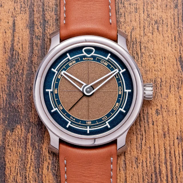 Ming Series 22.01 GMT GILT kol saati