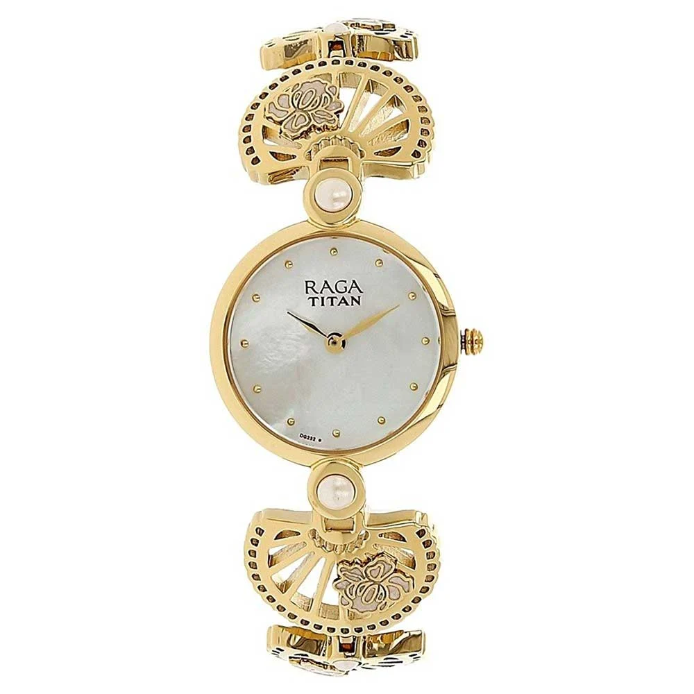 Titan Raga 2567YM01 38 mm kol saati