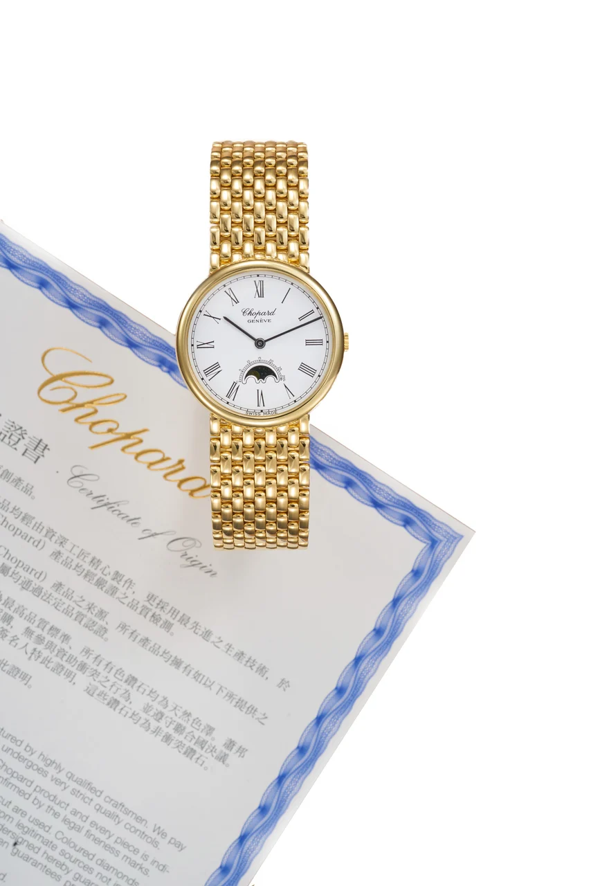 Chopard Ref. 26-2848-YB, moon phases, integrated bracelet; “Luna d’Oro”; 18K yellow gold (“ ”) kol saati