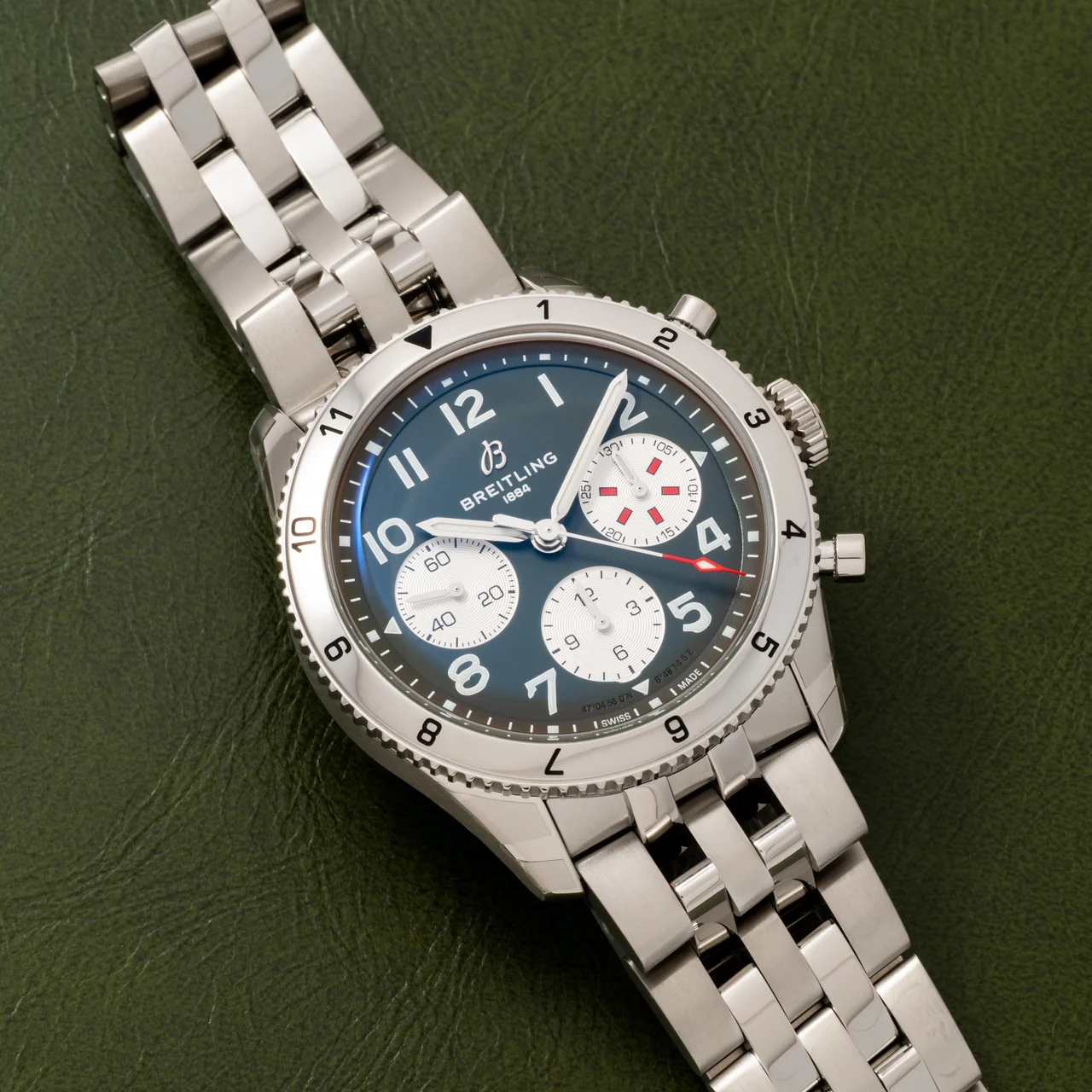 Breitling Classic Avi 40940125 42 mm kol saati
