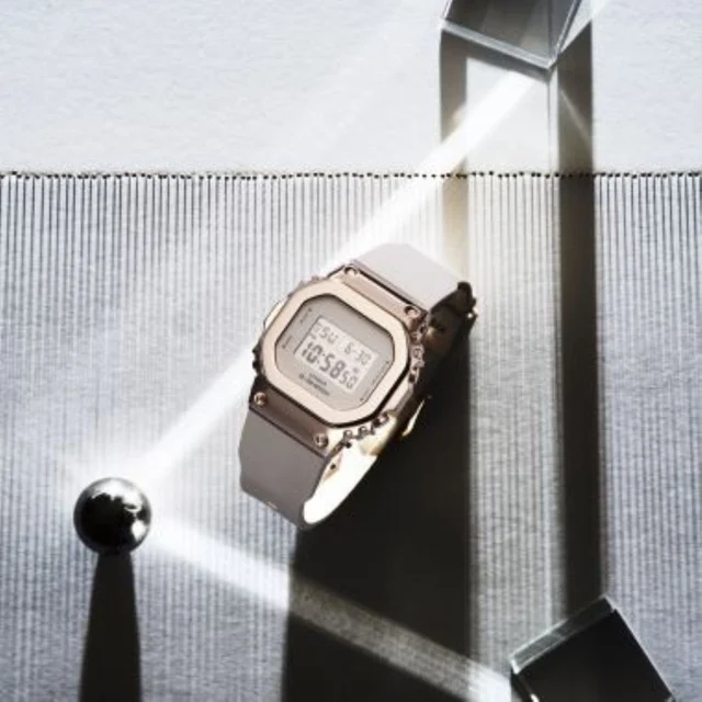 Casio G-shock G-shock Women GM-S5600UPG-4DR kol saati