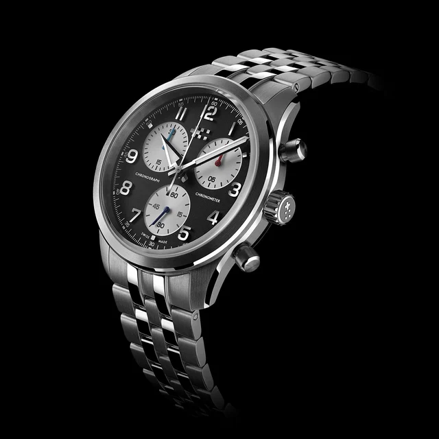 Christopher Ward Valour C63-39QCC3-S00K0-B0 kol saati