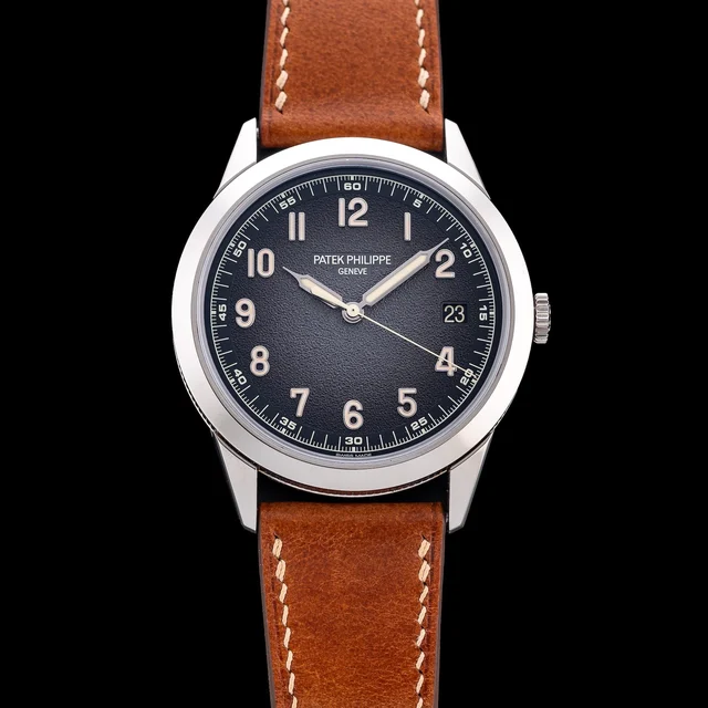 Patek Philippe Calatrava White Gold 5226G-001 210009N34967 kol saati