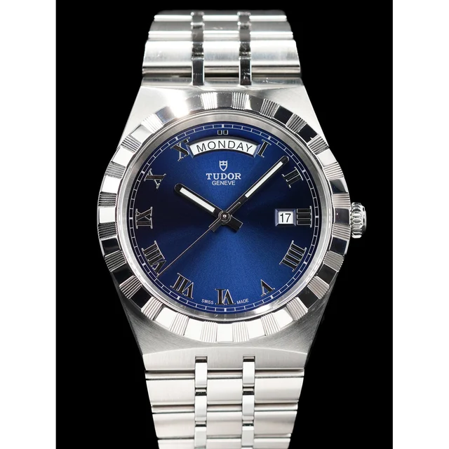Tudor Royal 41mm Blue Dial Steel 21009N29204 kol saati