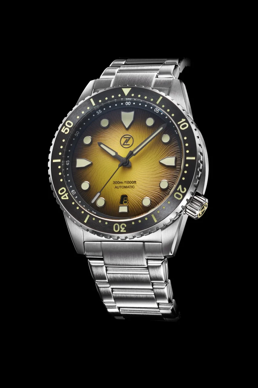 Zelos Great White V2 300m 'Bumblebee Yellow' 43 mm kol saati