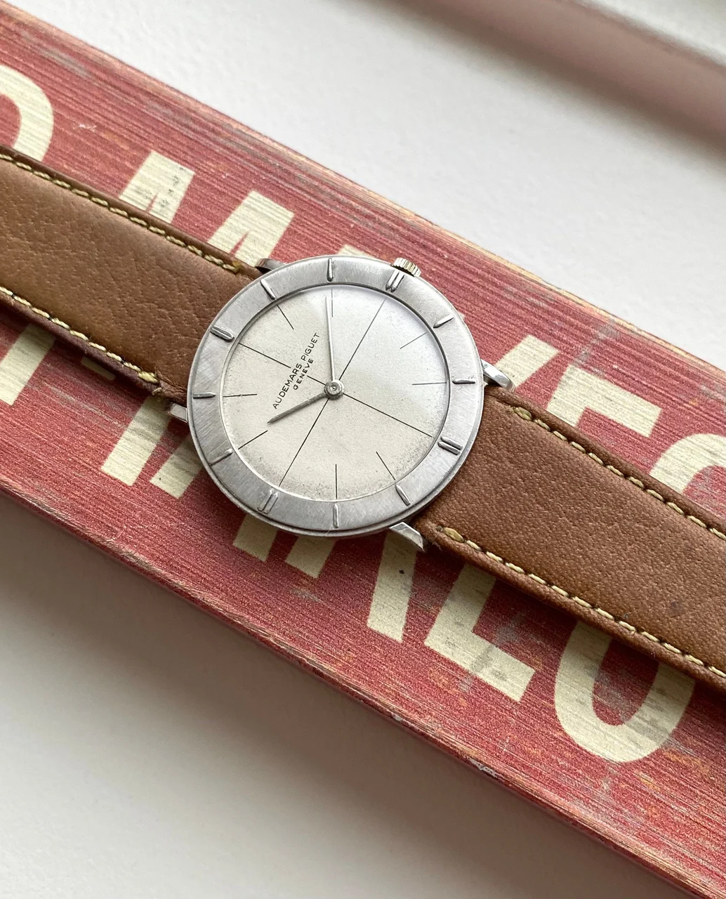 Audemars Piguet Audemars Piguet SQ8534420 18 mm kol saati