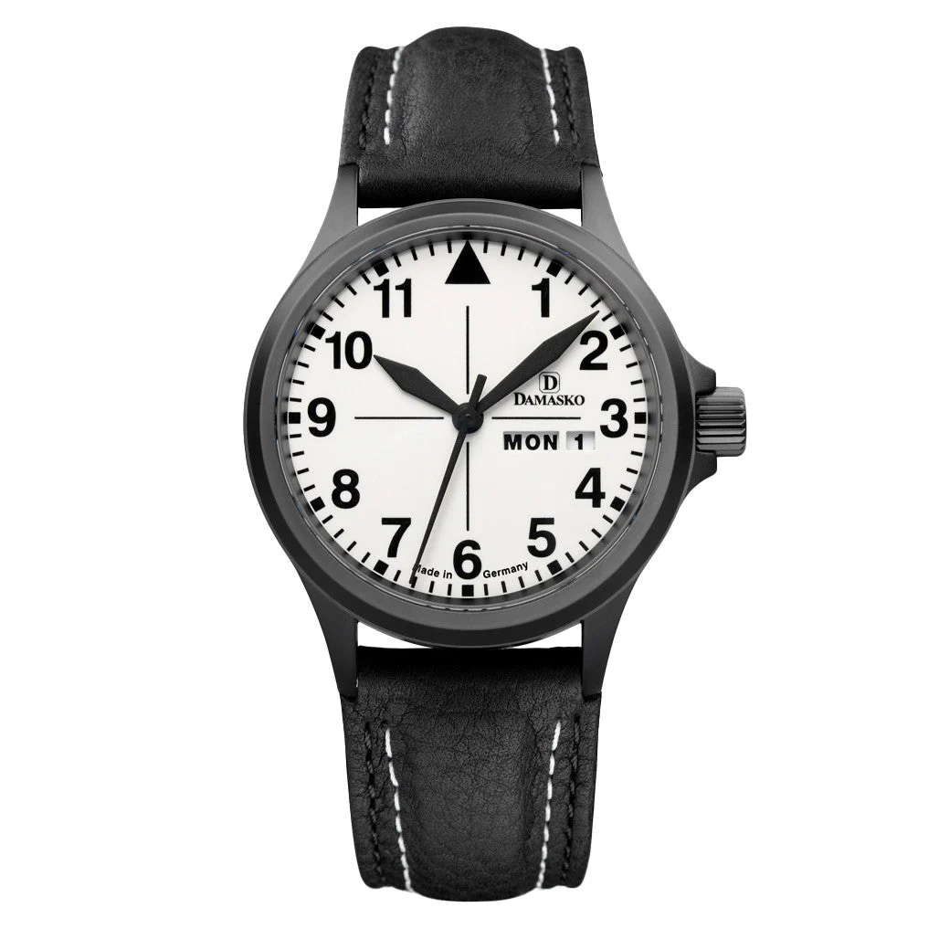 Damasko Black Automatic Watch with In-House Movement and Full Lume Dial #DK37BK 40 mm kol saati